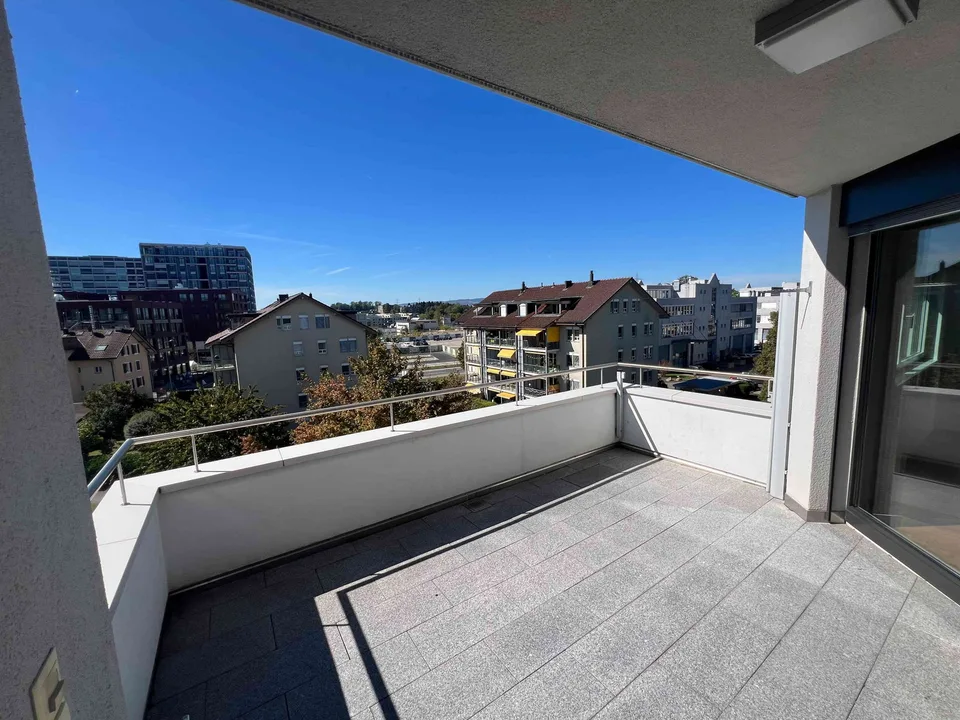 Grosszügige 4.5-Zimmer-Wohnung – foto 10 di 12