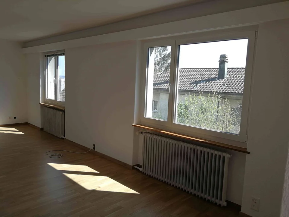 Einfamilienhaus ruhige erhöhte Lage schöne Aussicht Terrasse + Garten! – Foto 3 von 13
