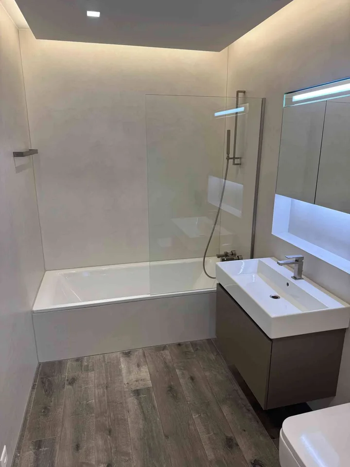 Moderne 4.5-Zimmer-Wohnung mit KNX, Home Cinema & Premiumküche – foto 4 di 10