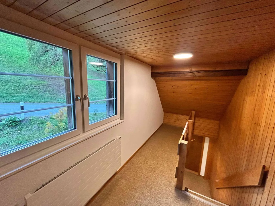 Frisch rennovierte Dachwohnung – foto 7 di 11
