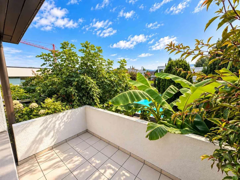 Einfamilienhaus mit Pool & Umbaupotenzial – 890 m² in Steinach – Foto 5 von 13