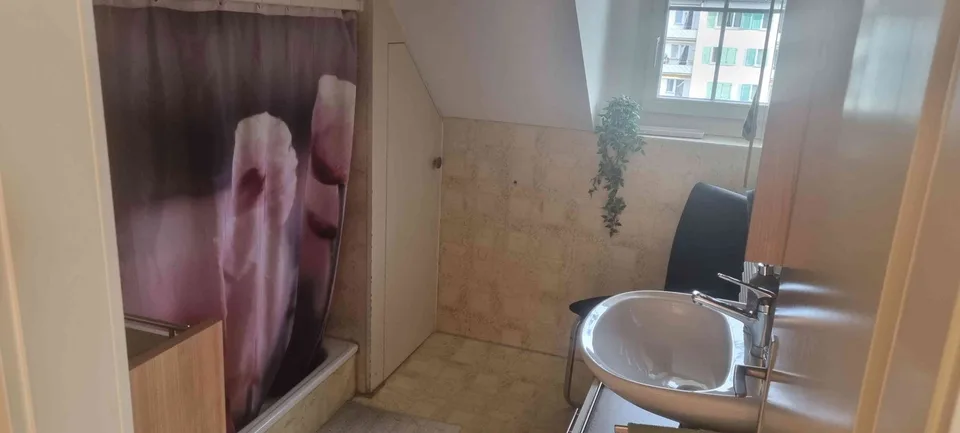 Möblierte 2.5 Zimmer Wohnung – Foto 6 von 7