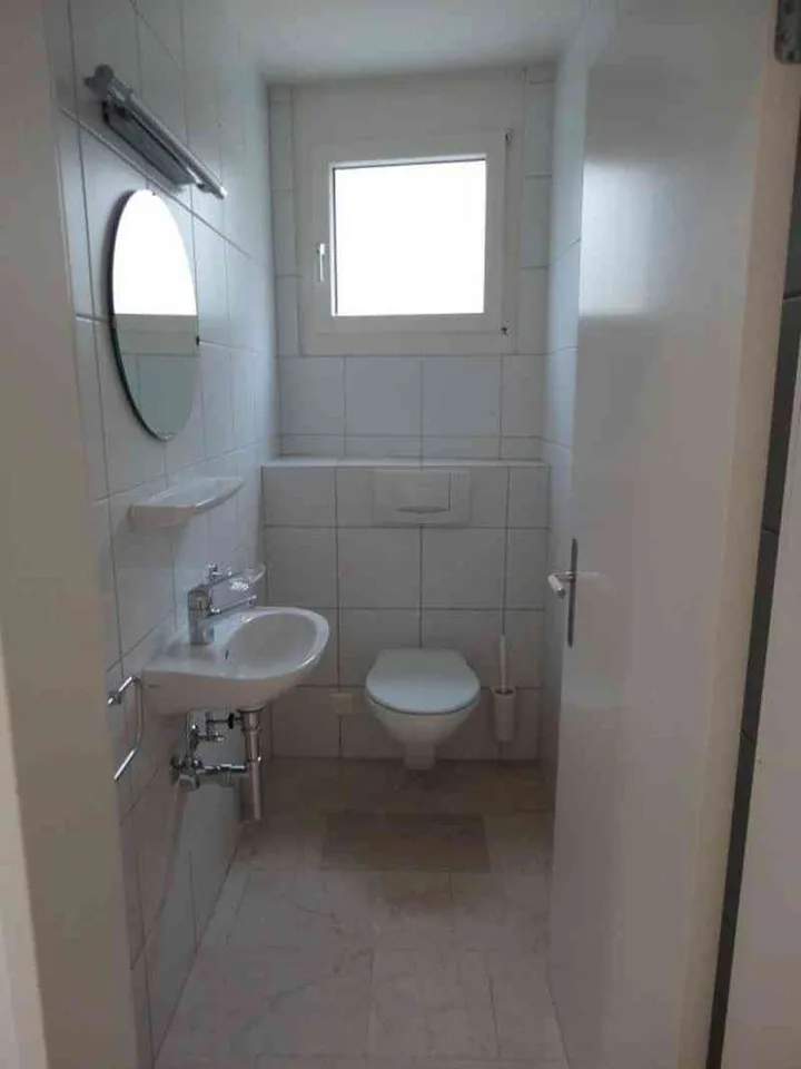 Helle und grosszügige 3.5-Zimmer-Gartenwohnung im Zentrum von Meilen – Foto 8 von 10