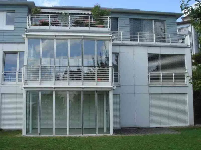 Helle und grosszügige 3.5-Zimmer-Gartenwohnung im Zentrum von Meilen – Foto 4 von 10