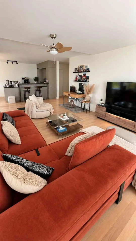 Attique 3,5 pièces à Paudex - grande terrasse, jardin, vue lac, – Foto 2 von 13