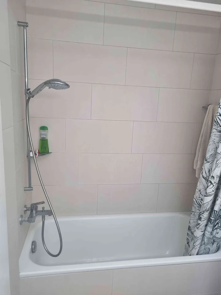 Furnished 2.5-room maisonette in Cham. fixed term to Sept 2027 – Foto 11 von 11