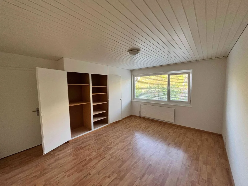 Maison mitoyenne 5.5 pièces à Yverdon-les-Bains – Foto 2 von 7