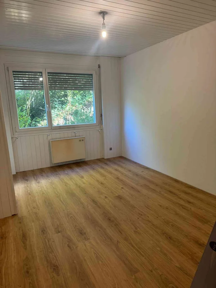 Attraktive 5-Zimmer-Wohnung im Obernau zu vermieten – Foto 3 von 10
