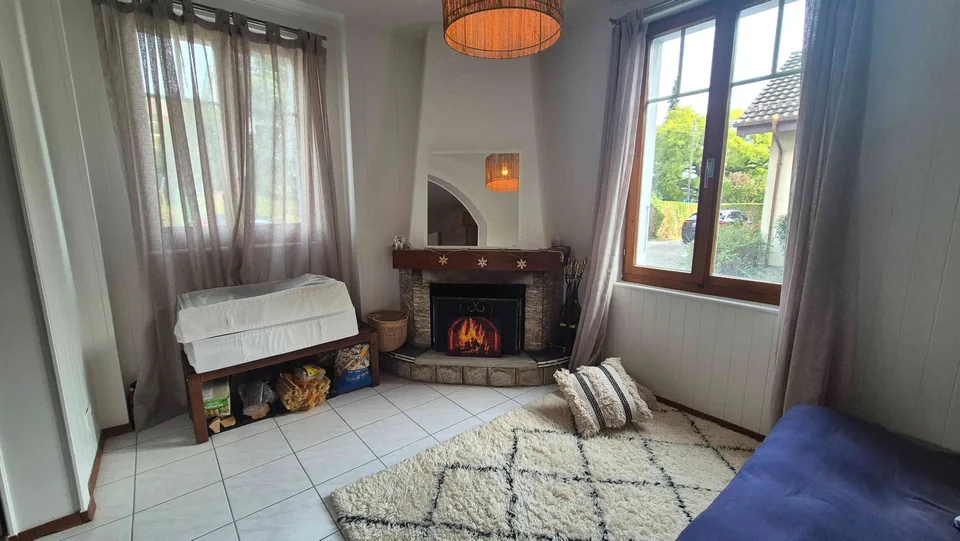Location appartement – Foto 2 von 5