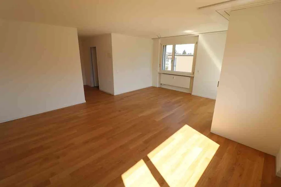 Schöne, helle 3.5-Zimmer-Wohnung in Emmenbrücke – Nachmieter gesucht! – Foto 5 von 7