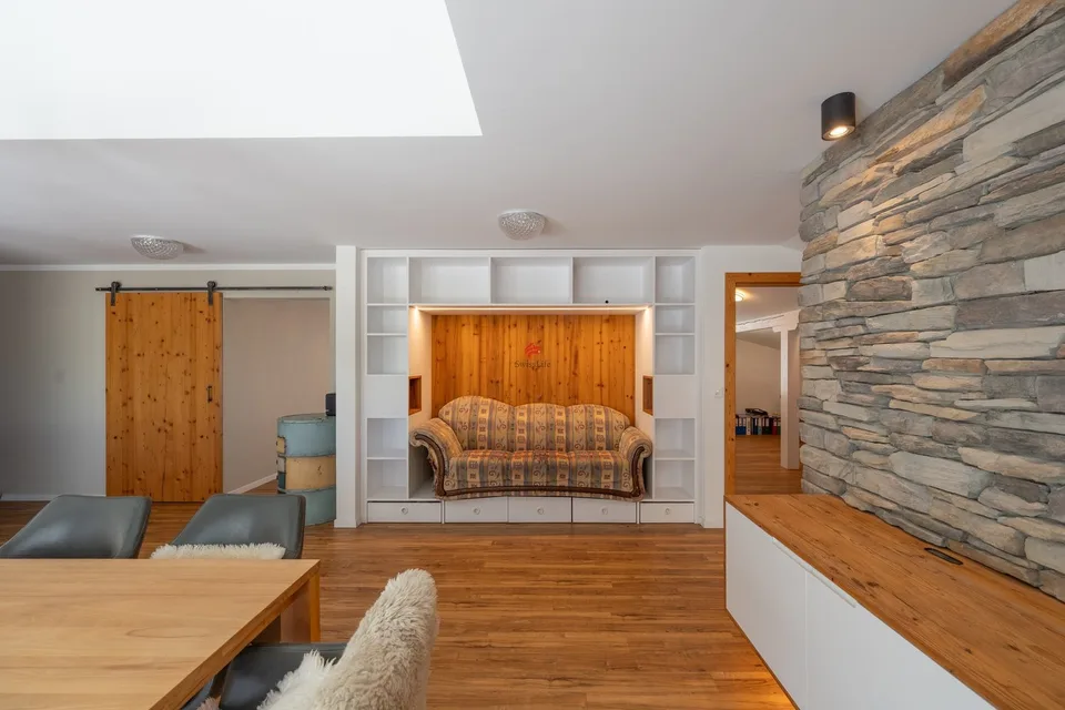 Renoviertes Maisonette-Zuhause mit Seeblick! – Foto 10 von 12
