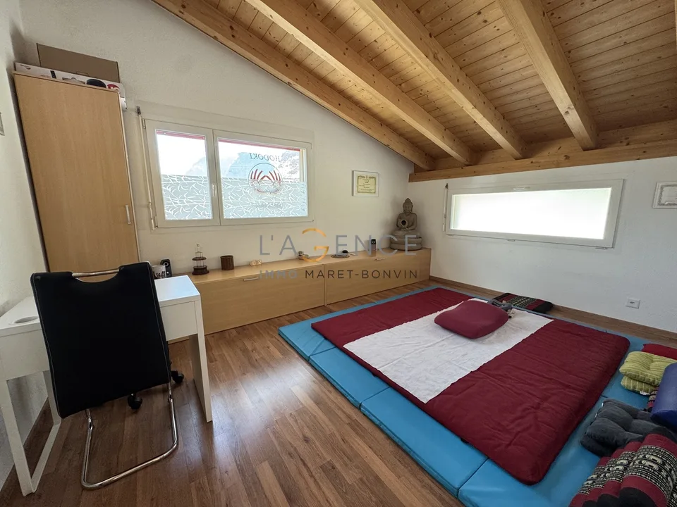 Attico di 4,5 locali con loggia