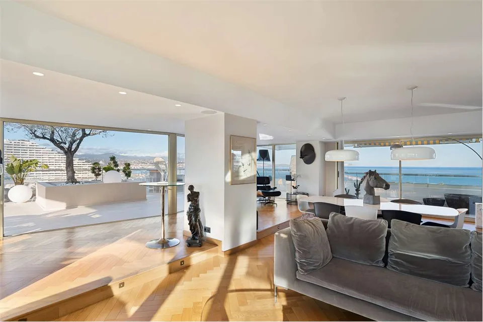 MAGNIFICO ATTICO CON VISTA MARE – foto 12 di 13