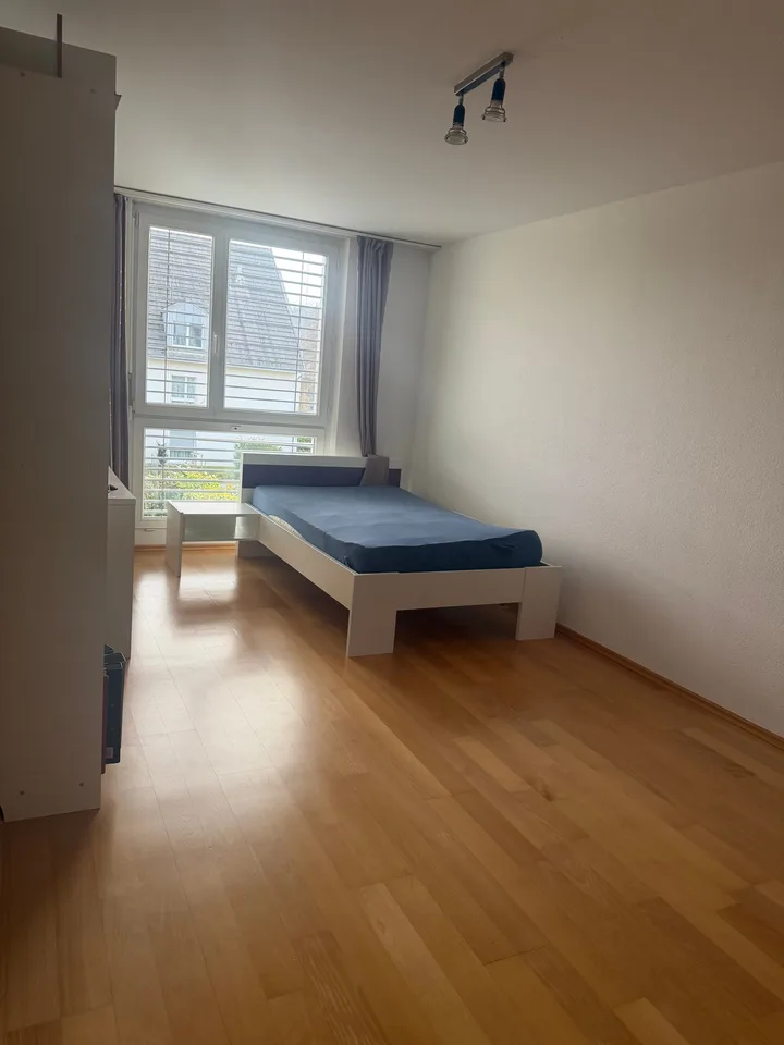 Charmant appartement de 6,5 pièces dans un quartier calme d'Embrach – photo 7 sur 13