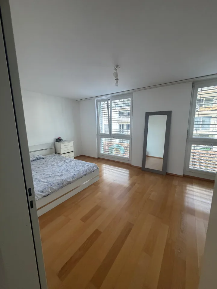 Charmant appartement de 6,5 pièces dans un quartier calme d'Embrach – photo 6 sur 13