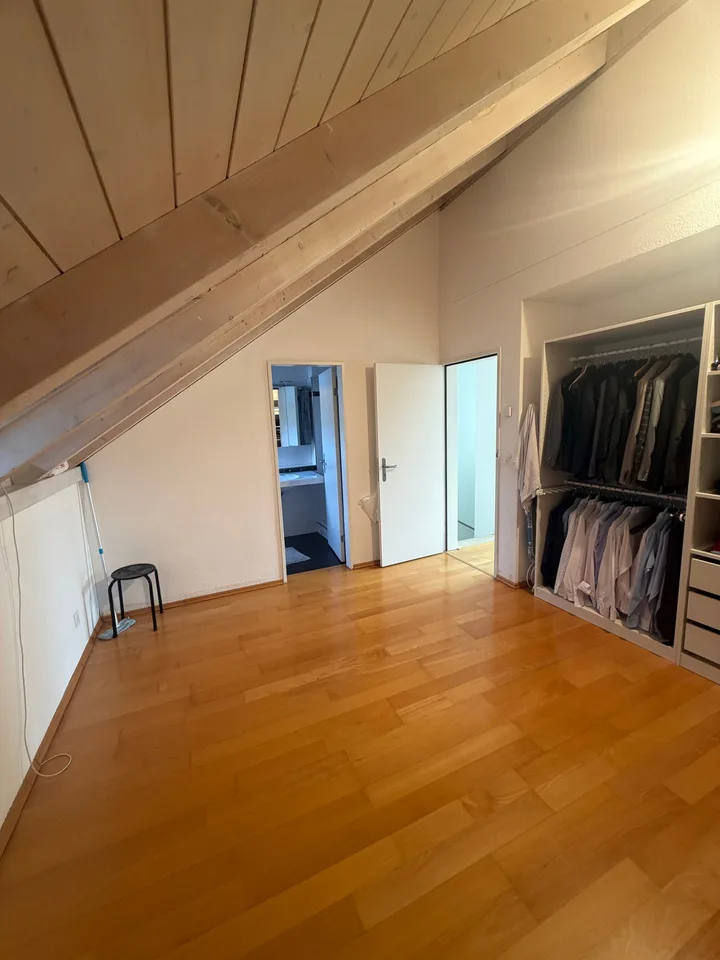 Charmant appartement de 6,5 pièces dans un quartier calme d'Embrach – photo 10 sur 13