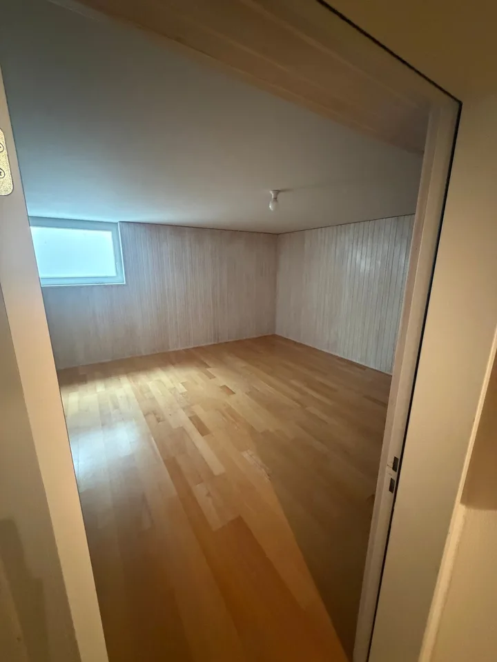 Charmant appartement de 6,5 pièces dans un quartier calme d'Embrach – photo 12 sur 13