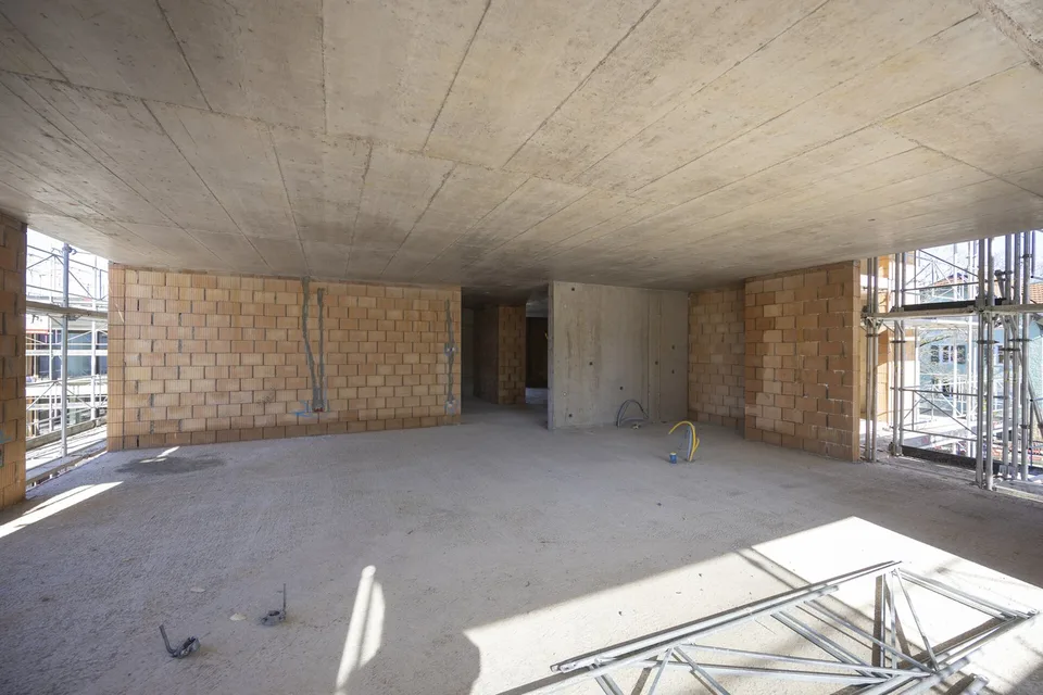 4.5-Zimmer Eigentumswohnung im Erdgeschoss (Hochparterre), Bezug ab Ok – Foto 12 von 13