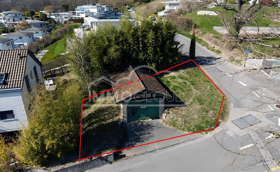 Garage avec parcelle privative