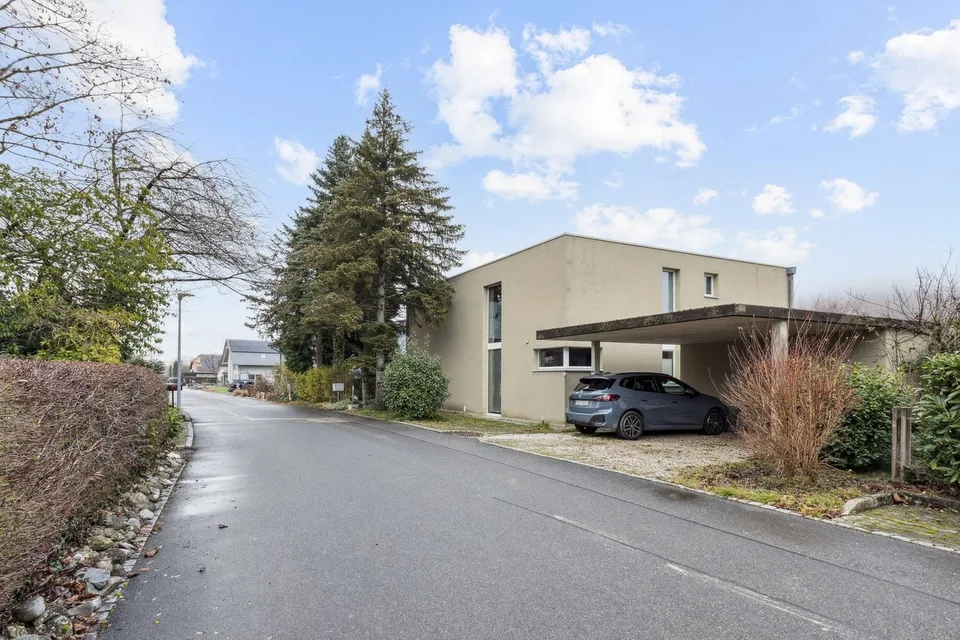 Belle maison individuelle avec grand jardin et jacuzzi