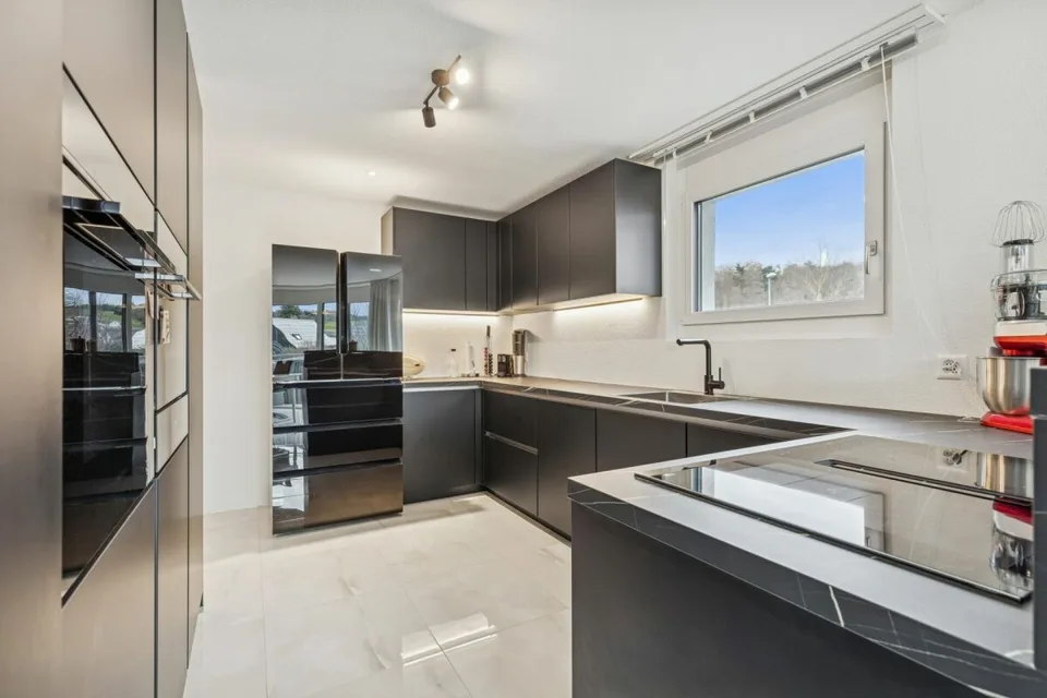 Appartamento moderno di 5,5 locali con stile e comfort