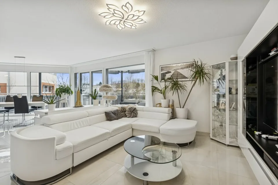 Appartamento moderno di 5,5 locali con stile e comfort