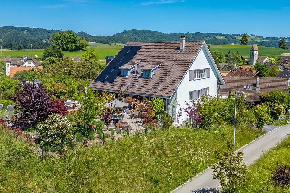 Wohntraum mit Garten und Alpenpanorama