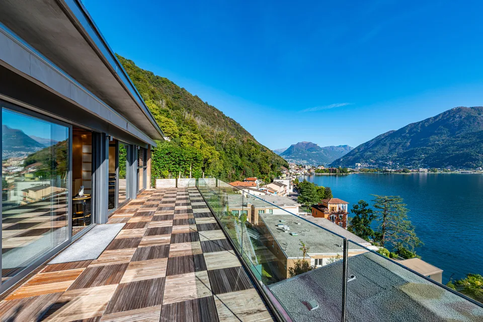 Attico-triplex con piscina privata e splendida vista – Foto 11 von 22