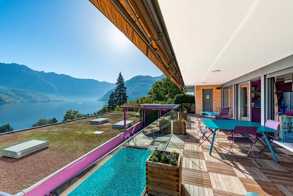 Attico-triplex con piscina privata e splendida vista – Foto 22 von 22