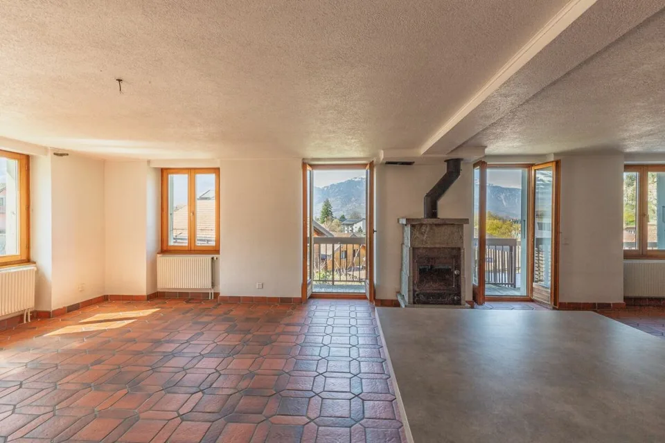 Maison villageoise avec 3 appartements, grand jardin privatif et vue sur Les Dents du Midi ! – photo 8 sur 17