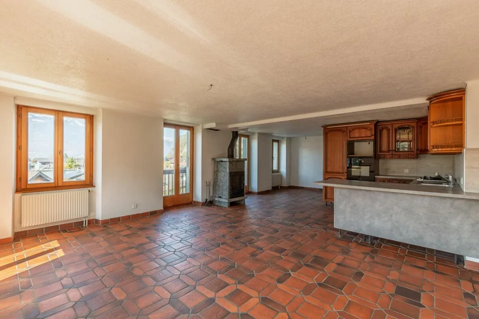 Maison villageoise avec 3 appartements, grand jardin privatif et vue sur Les Dents du Midi ! – photo 9 sur 17