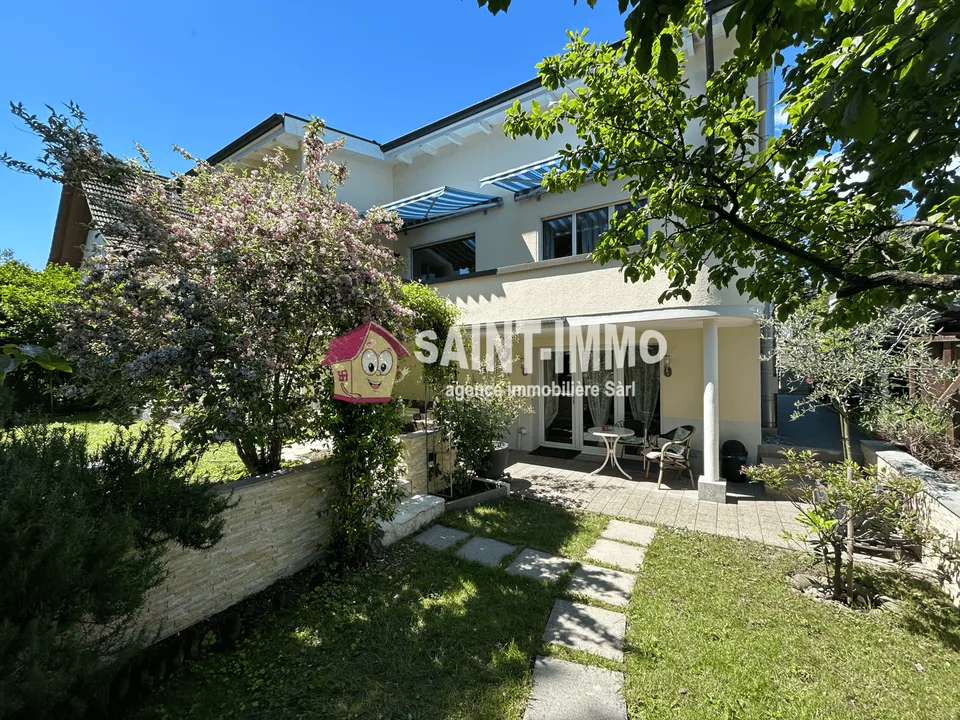 Belle maison spacieuse clé en main de 7 pièces (257 m2 habitables), jardin, terrasse à Nidau