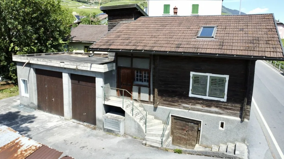 Weinguts 10 Zimmer in Salgesch