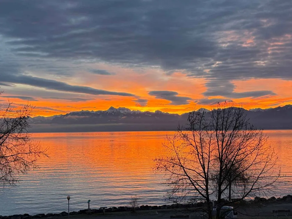 En Exclusivité Attique d'exception avec vue panoramique sur le Léman