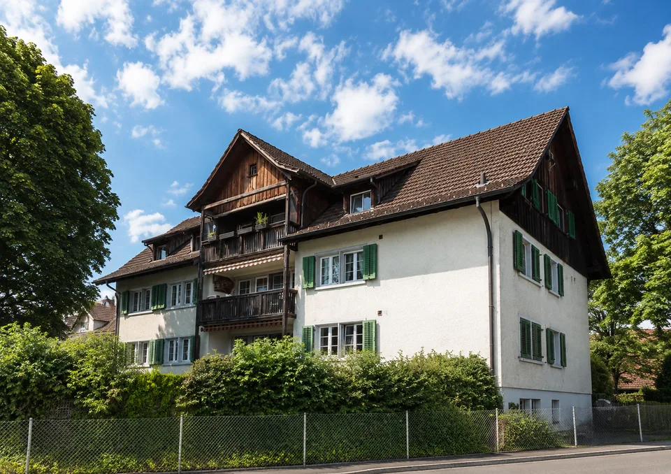 Charmante 3-Zimmer-Dachwohnung in Zihlschlacht – Ihr neues Zuhause wartet!