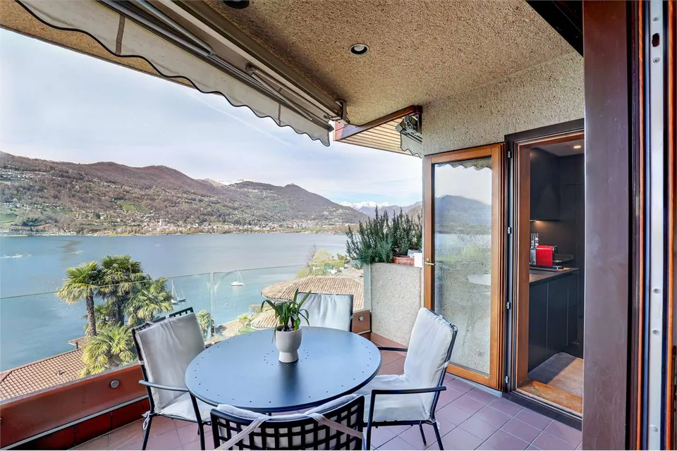 Villa mit Garten und Seeblick in Montagnola – Foto 24 von 28