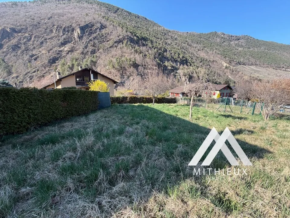Terreno edificabile - Zona residenziale R2 a bassa densità - Bovernier