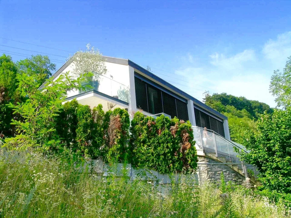 Chardonne, villa individuelle contemporaine de 6,5 pièces