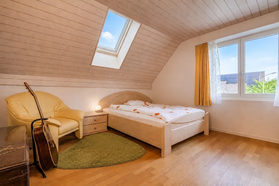 Charmantes Einfamilienhaus mit Garten & Carport – Foto 15 von 20