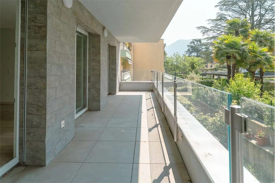 ELEGANTE APPARTAMENTO 3,5 LOCALI A GENTILINO