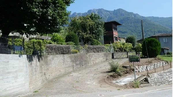 Nous vendons un terrain constructible à Sonvico