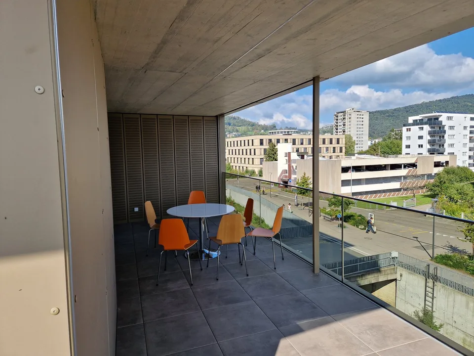 Meraviglioso appartamento di 4.5 locali nuovo con balcone a Delémont