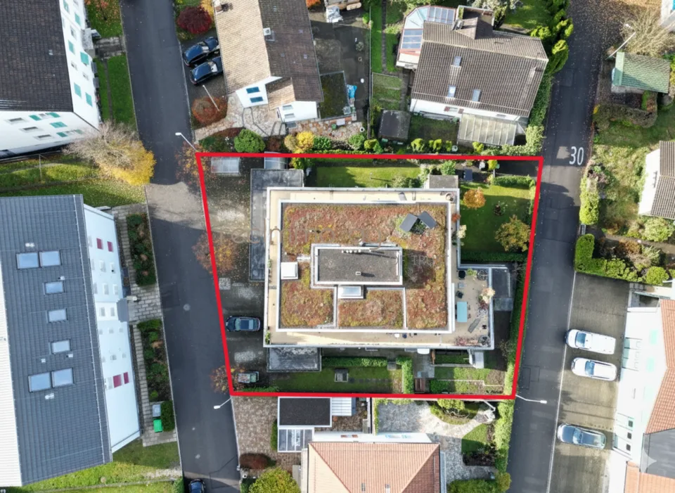 Spazioso appartamento di 5.5 locali con loggia in posizione centrale a Wettingen