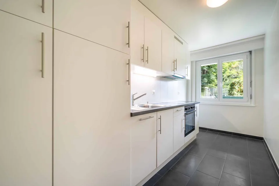 Bel appartement de 2,5 pièces en rez de jardin et plein centre ville !