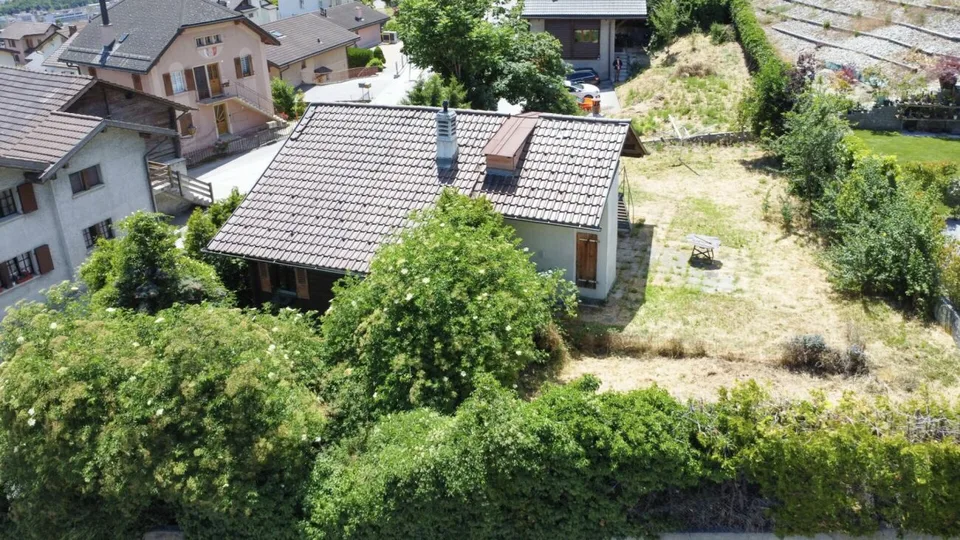 Haus zur Renovierung in Veyras