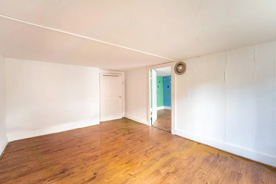 2'972 m² of large building land with a farmhouse – photo 8 of 12