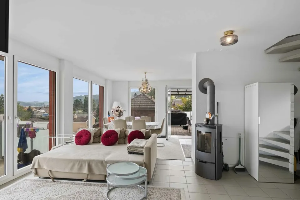 Charmante Maisonette-Gartenwohnung mit atemberaubender Aussicht
