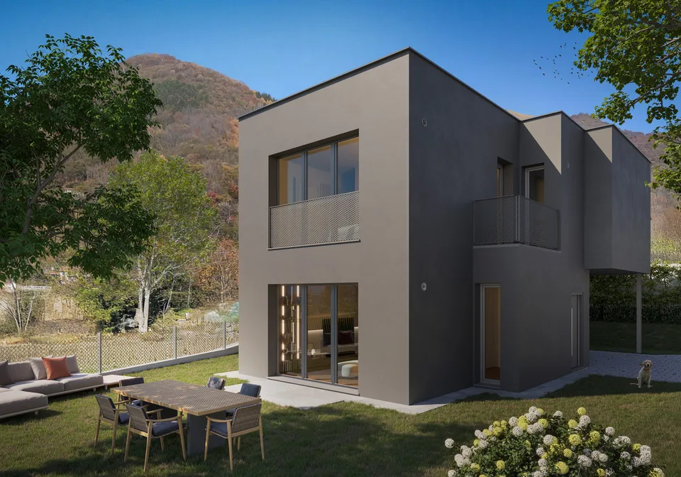 NUOVA VILLA IN COSTRUZIONE IMMERSA NEL VERDE