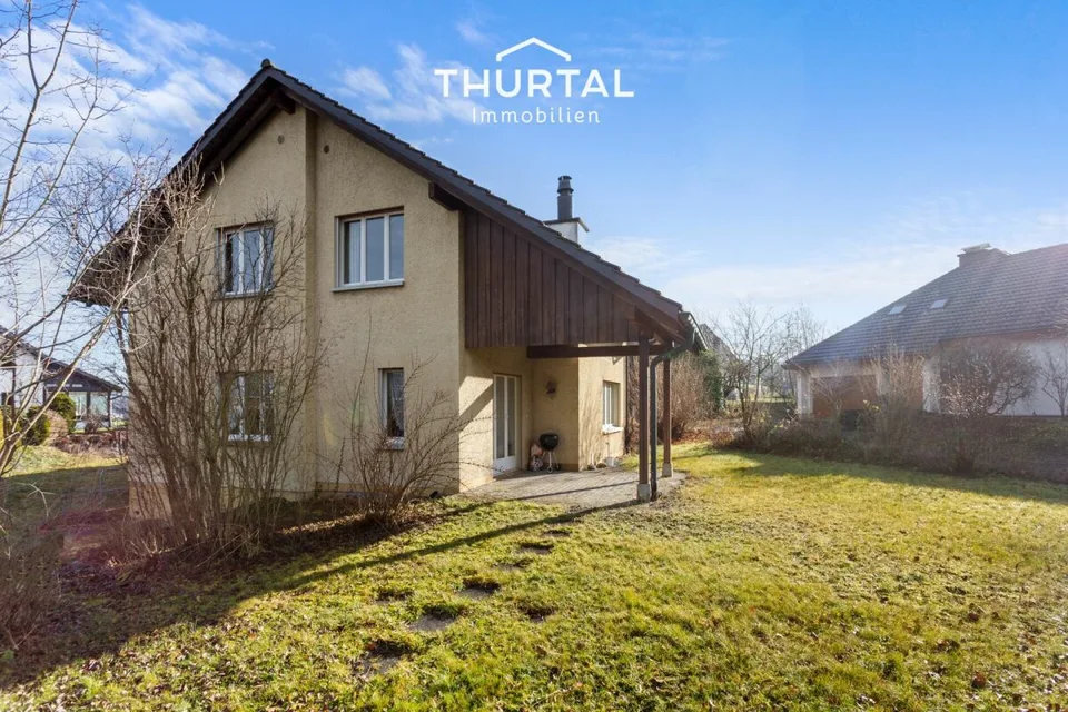 Grosses Grundstück, praktische Raumaufteilung und schön eingebettet ins Wohnquartier – Foto 6 von 7