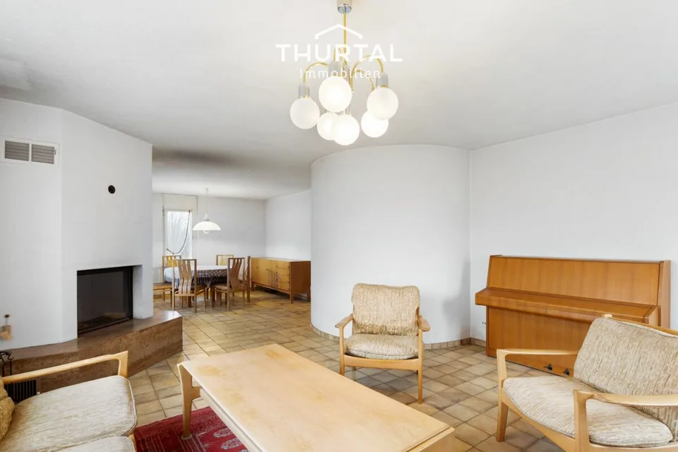 Ampio terreno, layout pratico degli ambienti e bellamente inserito nel quartiere residenziale